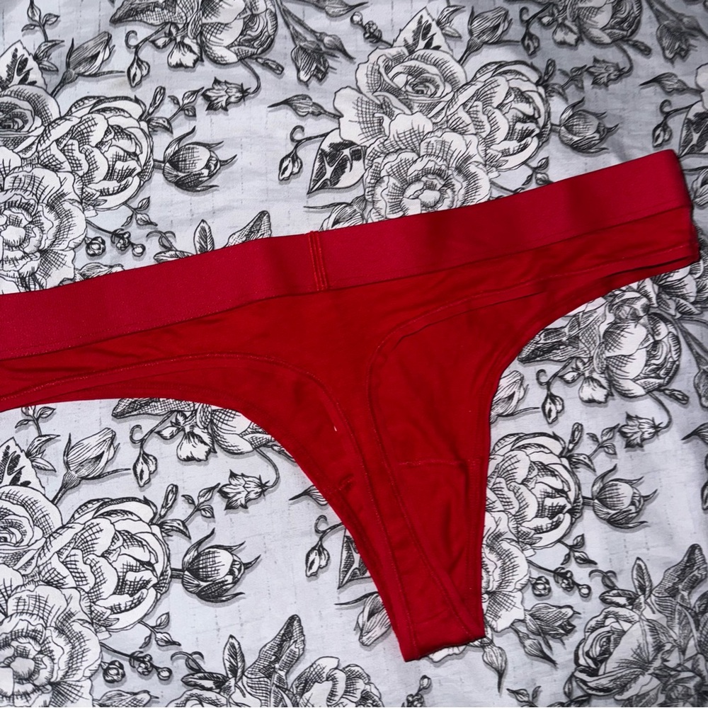 Shine Patch Cotton Thong Panty - Picture 7 of 7